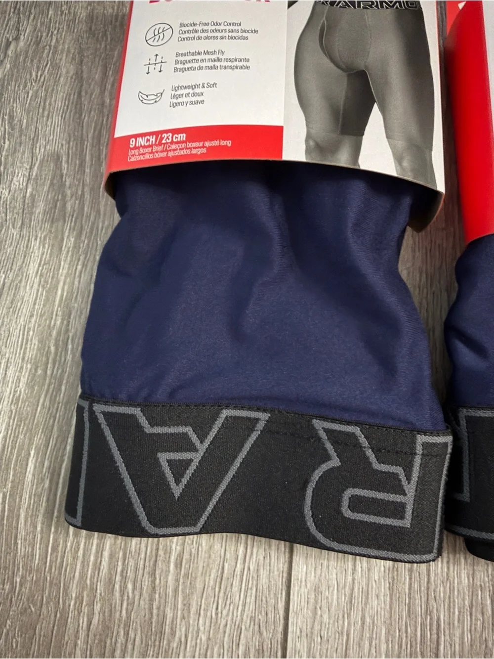 Under Armour new tag